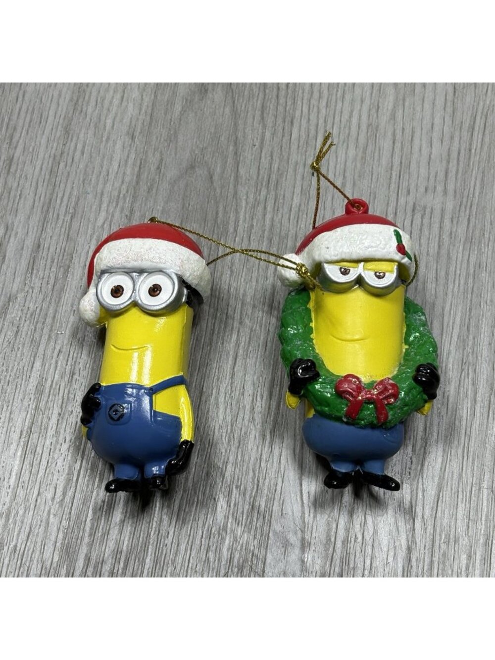 (2) Universal Studios Minion Christmas Ornament Kevin Despicable Me Santa Hat
